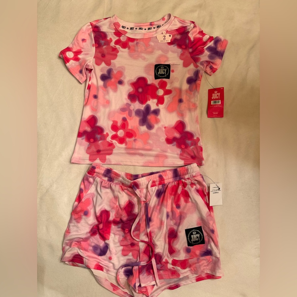 Juicy Couture Womens Pink and Purple Floral Pajama Set